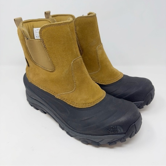 The North Face Chilkat IV Suede Pull-On Boots - Picture 1 of 11